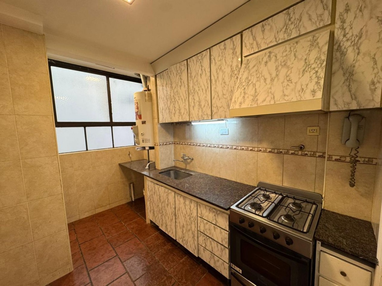 DEPTO 3 AMB + DEPENDENCIA! PLAZA COLON