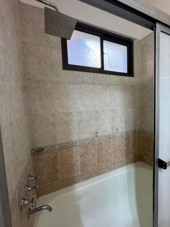 DEPTO 3 AMB + DEPENDENCIA! PLAZA COLON