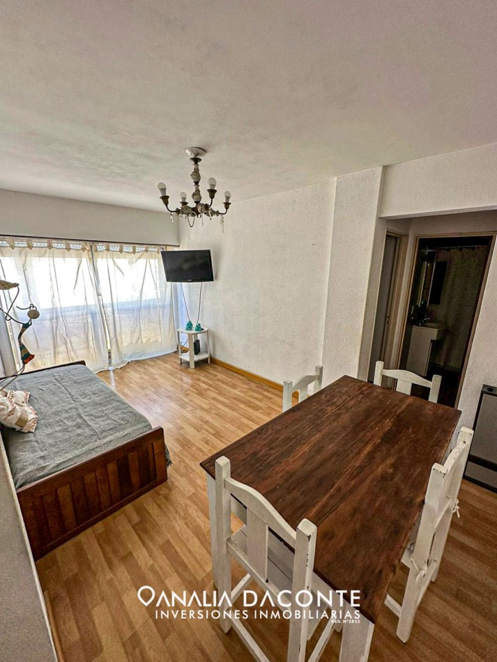 IMPECABLE DEPARTAMENTO 2 AMB CONTRAFRENTE ABIERTO! CENTRO