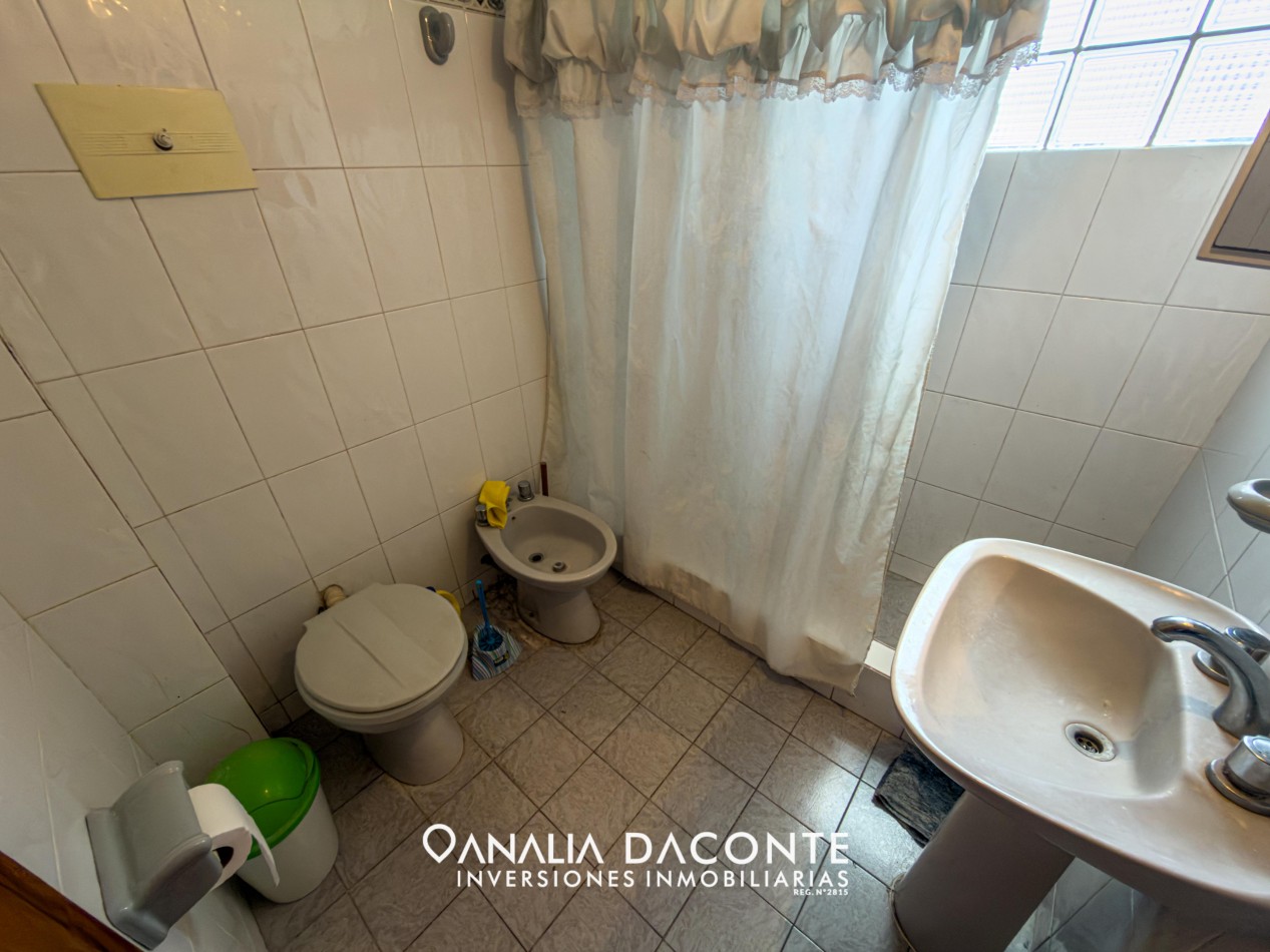 CHALET 4 AMB A RECICLAR! EN LO MEJOR DE CONSTITUCION