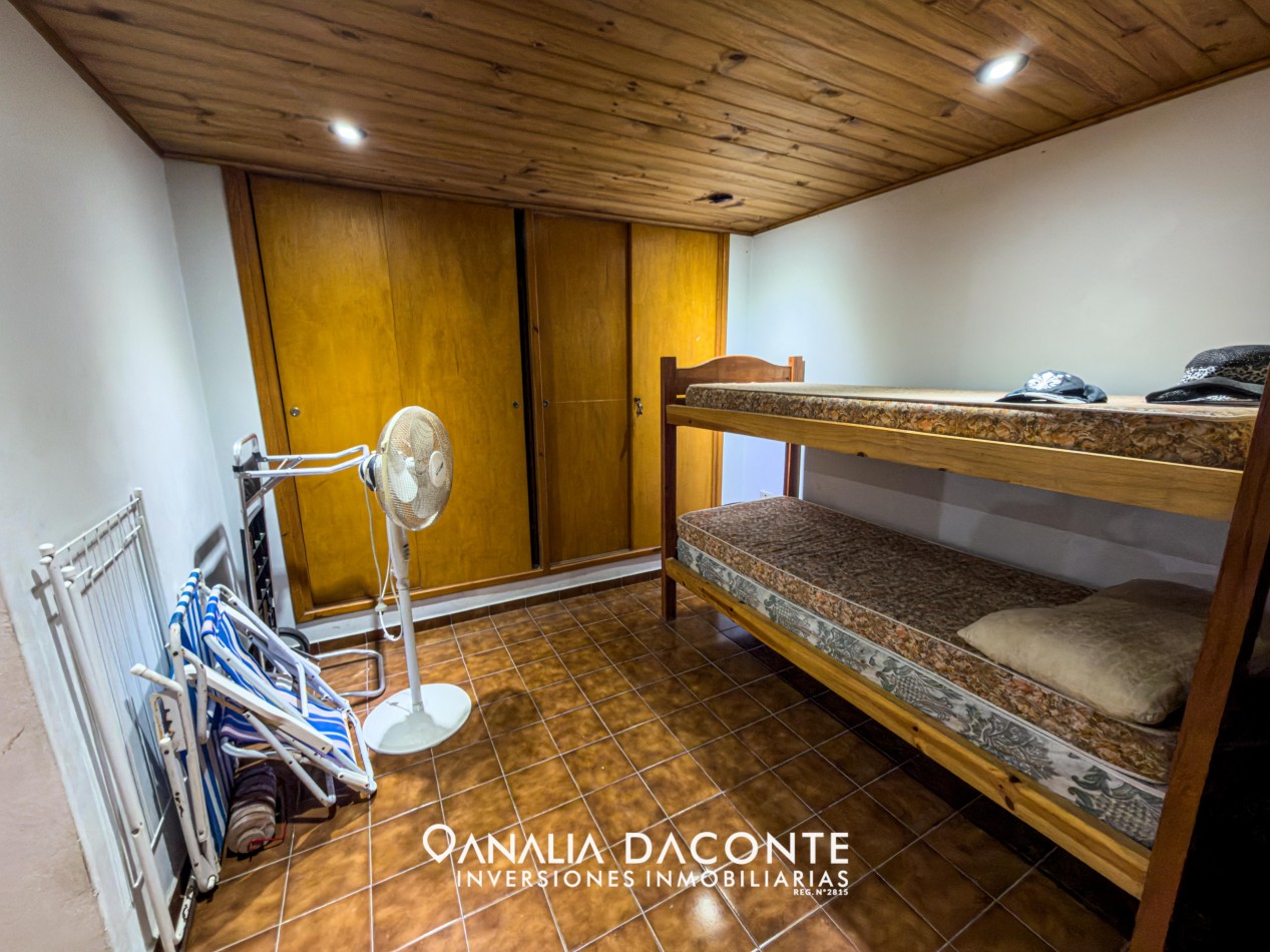 CHALET 4 AMB A RECICLAR! EN LO MEJOR DE CONSTITUCION