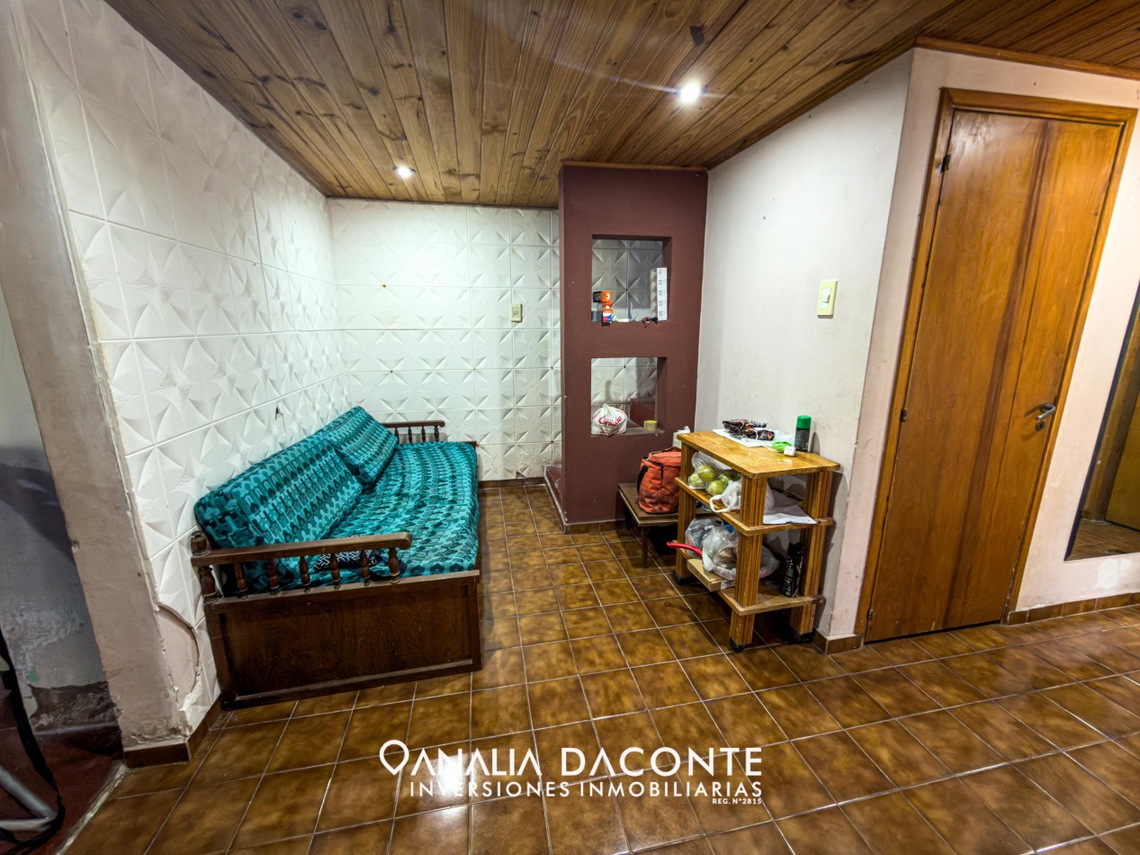 CHALET 4 AMB A RECICLAR! EN LO MEJOR DE CONSTITUCION