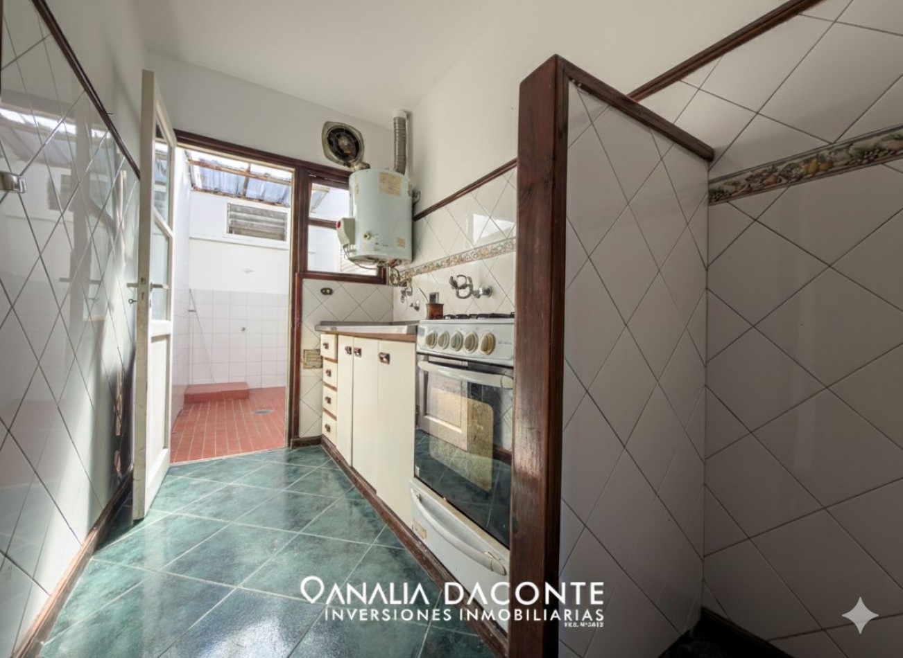 DEPTO 3 AMB CON BALCON A LA CALLE , SIN EXPENSAS! 