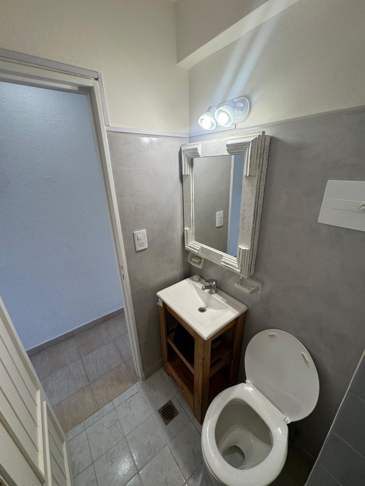 Alquiler 24 meses 1 amb con balcon