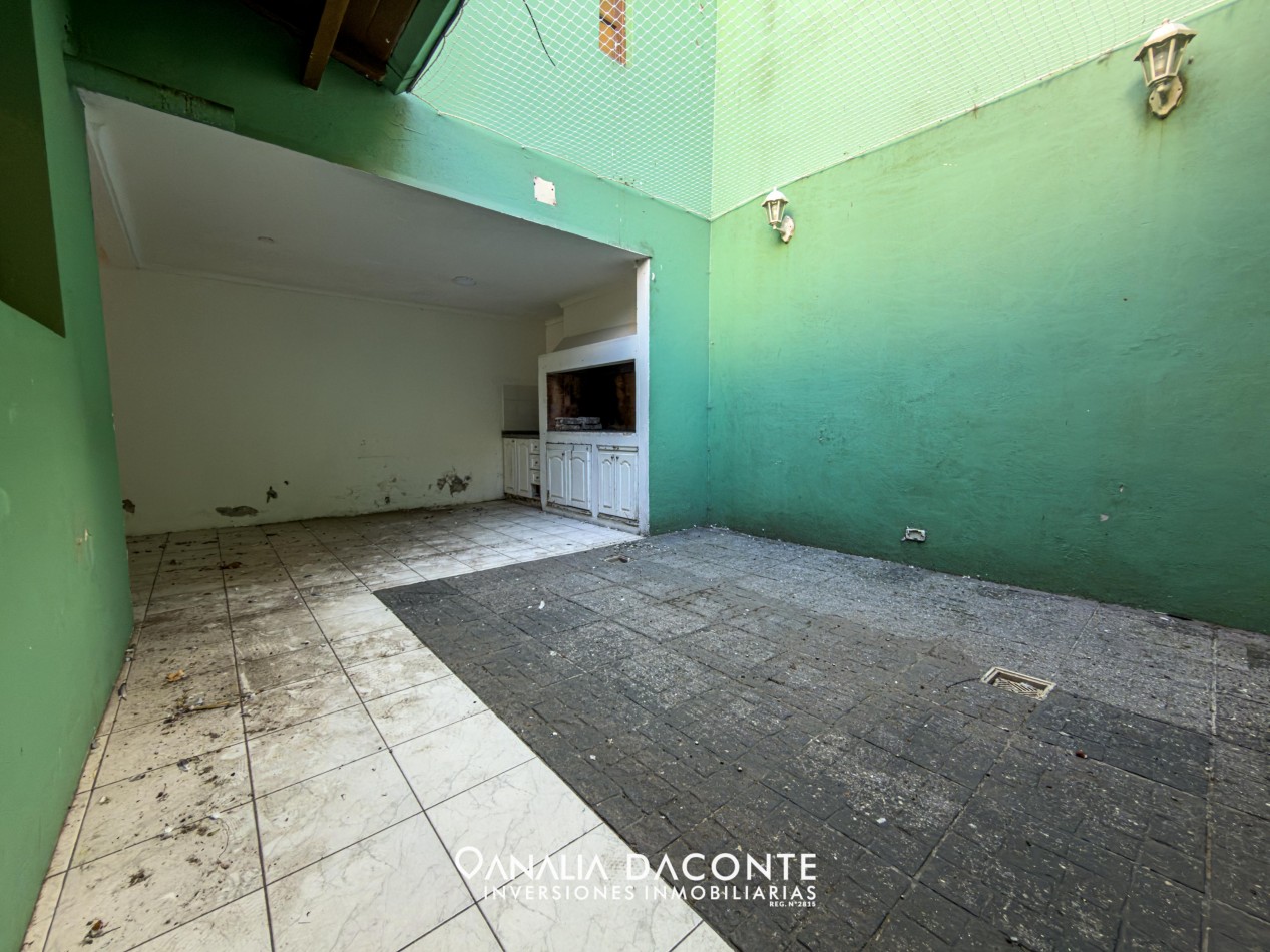 Gran chalet 4 amb con garage y patio LA PERLA