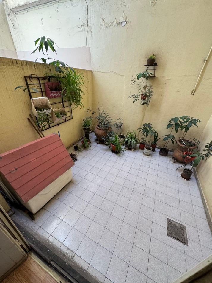 Depto 3 amb con 2 patios