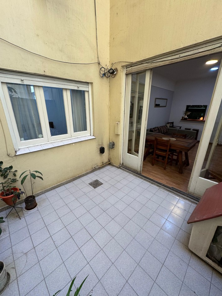 Depto 3 amb con 2 patios