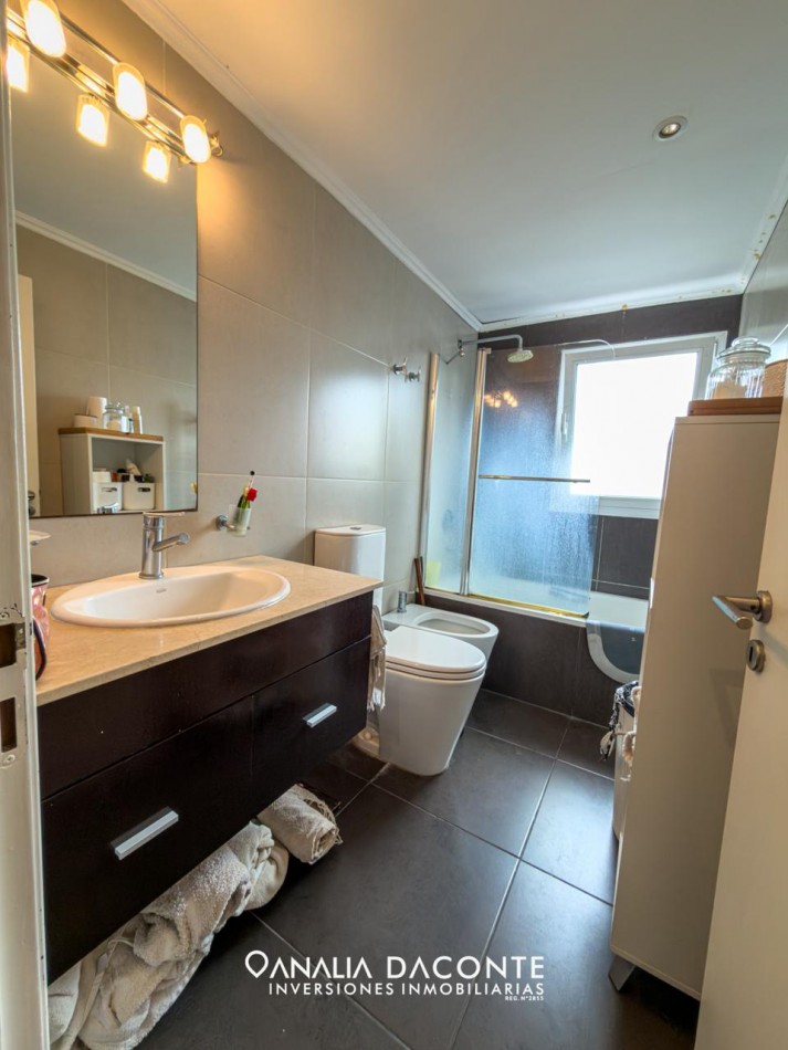 Moderno chalet 4 amb. Los Pinares