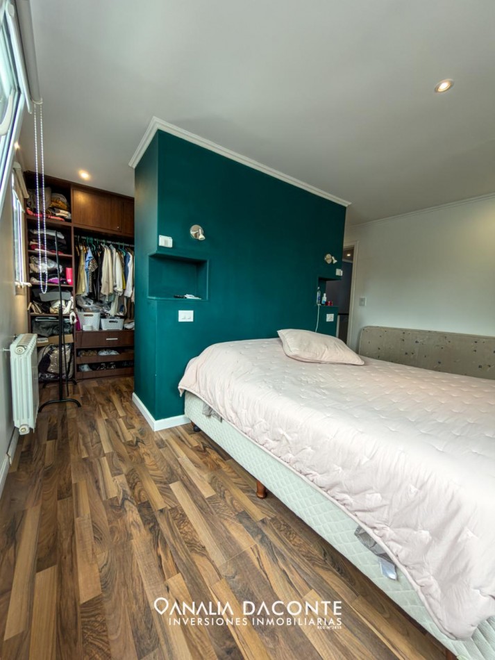 Moderno chalet 4 amb. Los Pinares