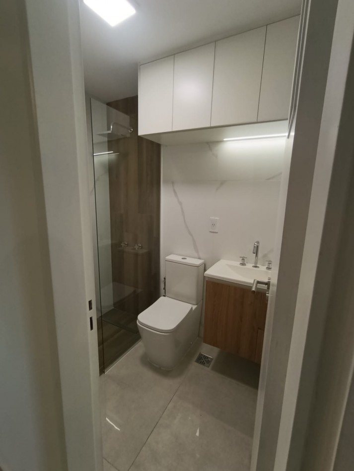 Departamento dos ambientes totalmente reciclado