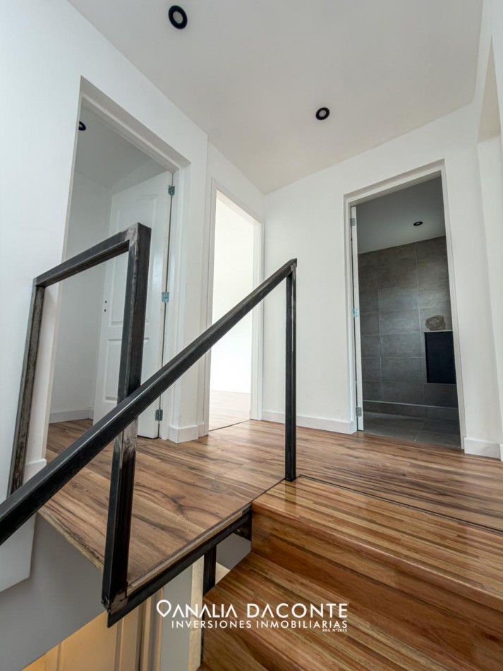 Duplex moderno a estrenar. 3 amb + escritorio  Los Pinares