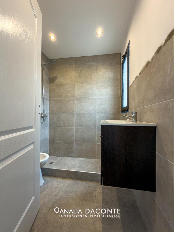 Duplex moderno a estrenar. 3 amb + escritorio  Los Pinares