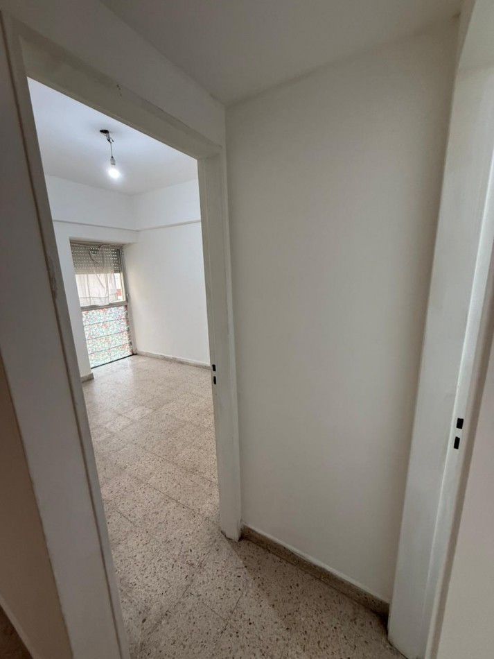 Alquiler luminoso depto 2 amb, Centro