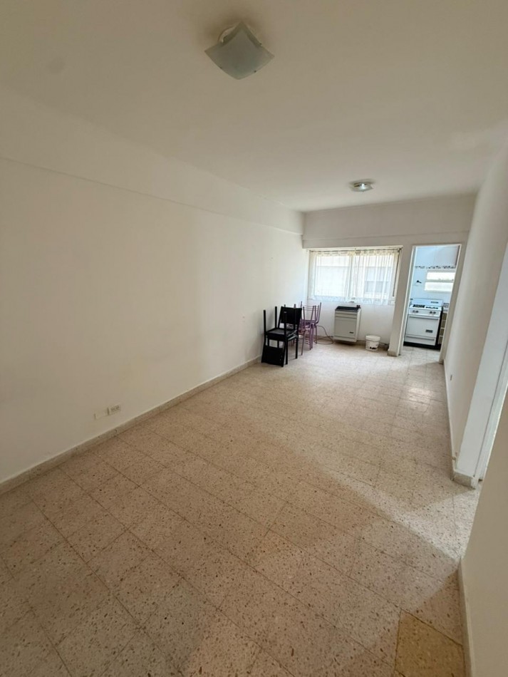 Alquiler luminoso depto 2 amb, Centro