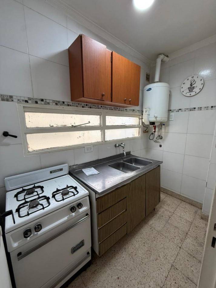 Alquiler luminoso depto 2 amb, Centro