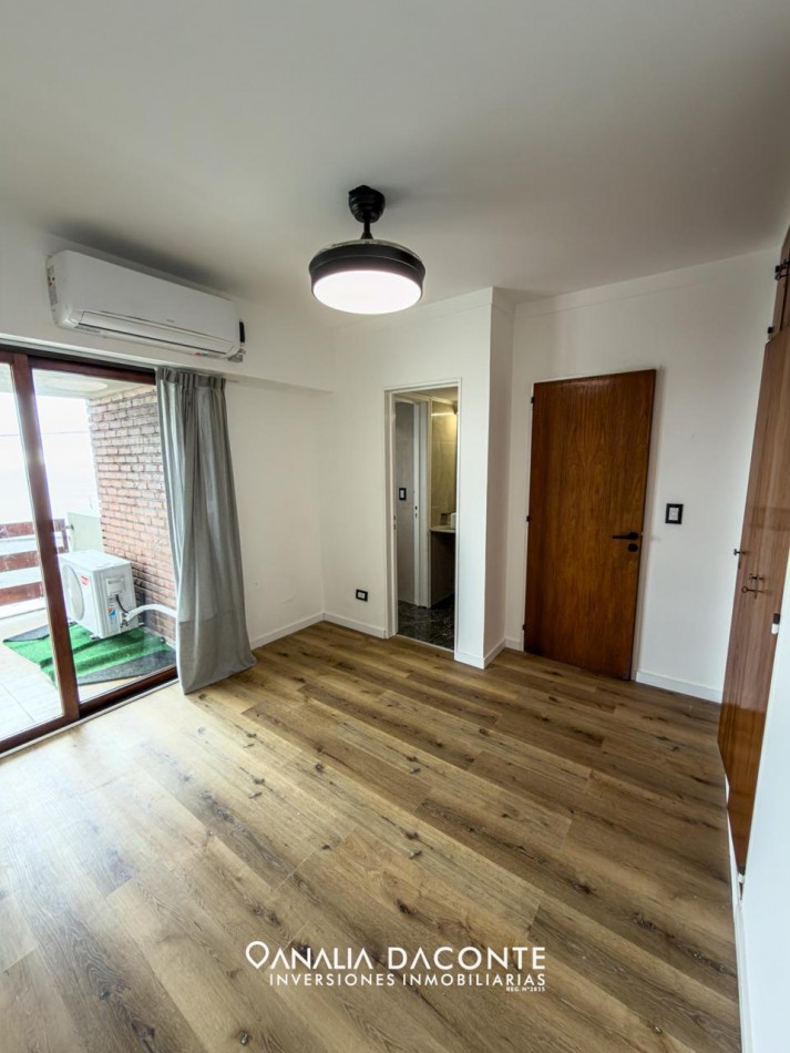 Depto 4 amb  reciclado frente al mar, con balcones y cocherta Santa Fe y la costa