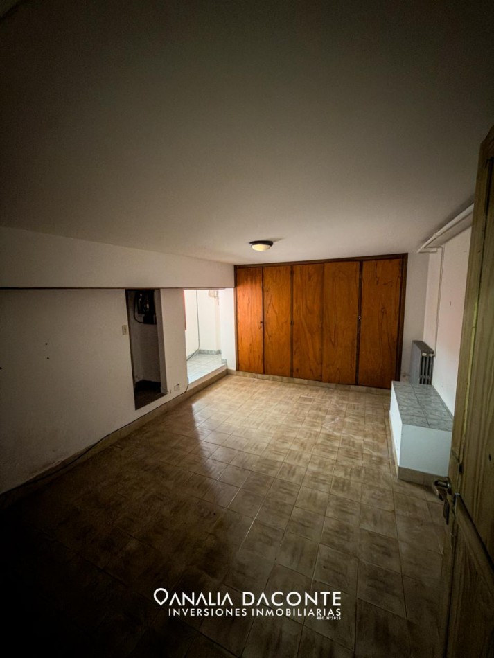 Gran chalet 7 amb a reciclar! en Caisamar con parque y quincho
