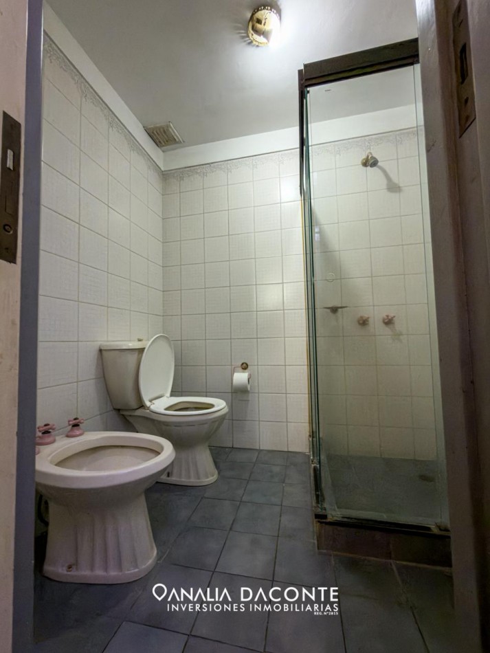 Gran chalet 7 amb a reciclar! en Caisamar con parque y quincho