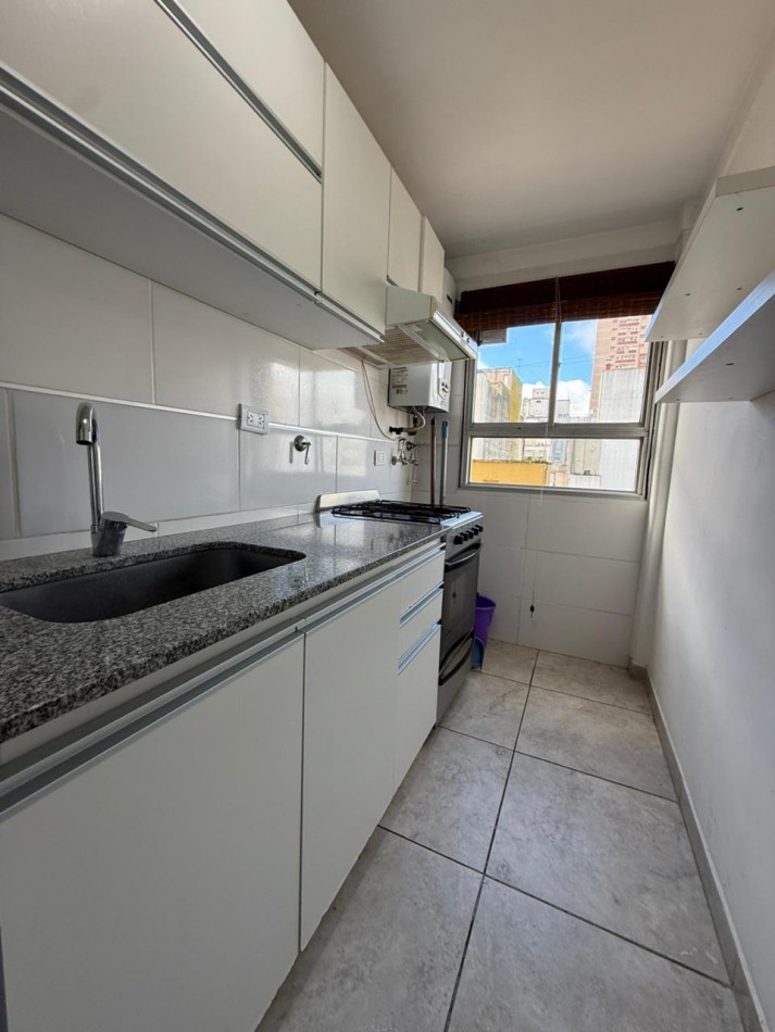 IMPECABLE DEPARTAMENTO 2 AMB CONTRAFRENTE ABIERTO! CENTRO