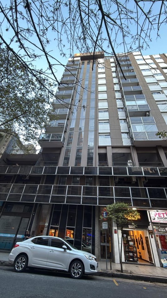 IMPECABLE DEPARTAMENTO 2 AMB CONTRAFRENTE ABIERTO! CENTRO