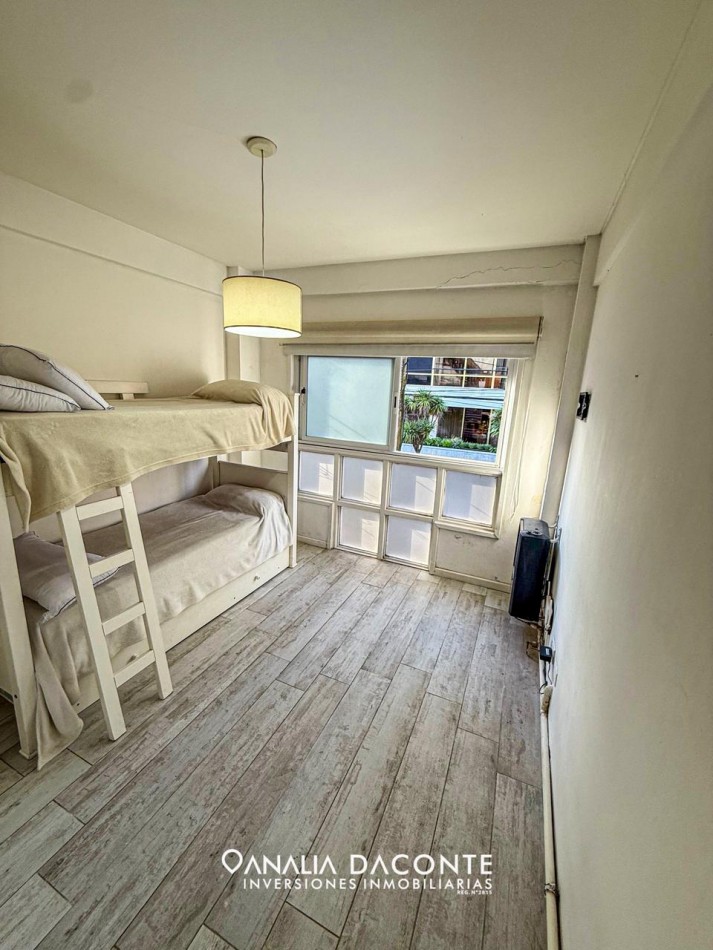 Depto 2 amb externo con balcon. Playa Grande