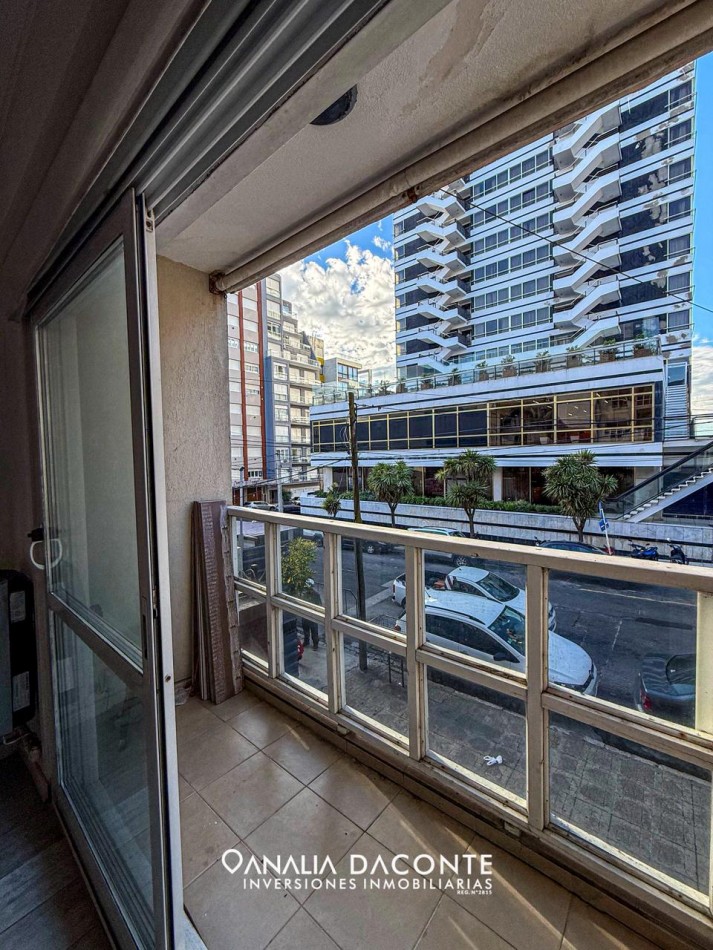 Depto 2 amb externo con balcon. Playa Grande