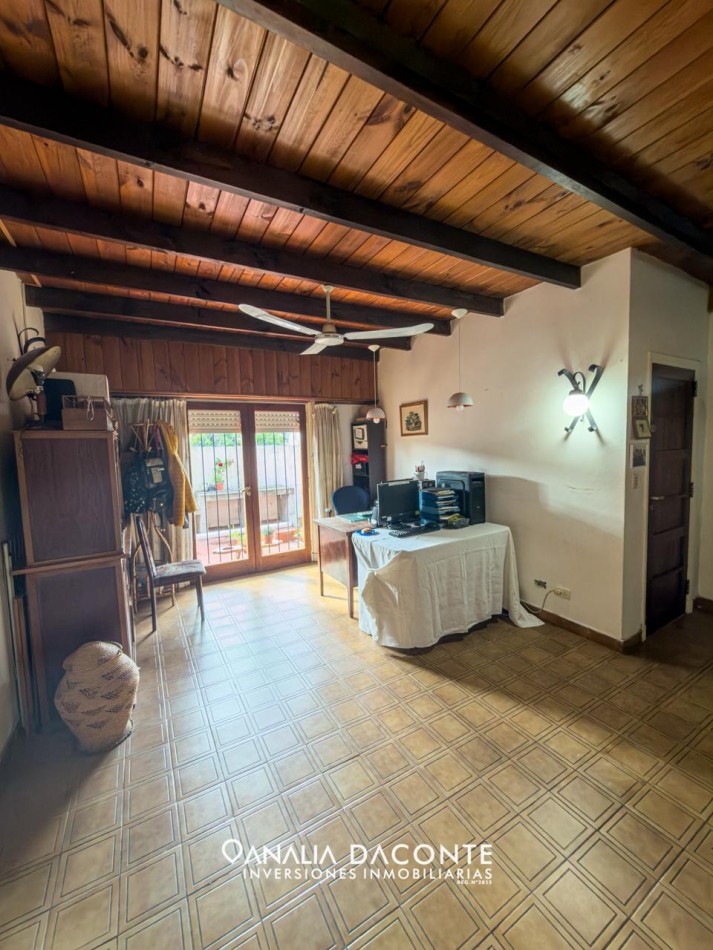 Chalet 5 amb con parque, garage y piscina. Parque Luro