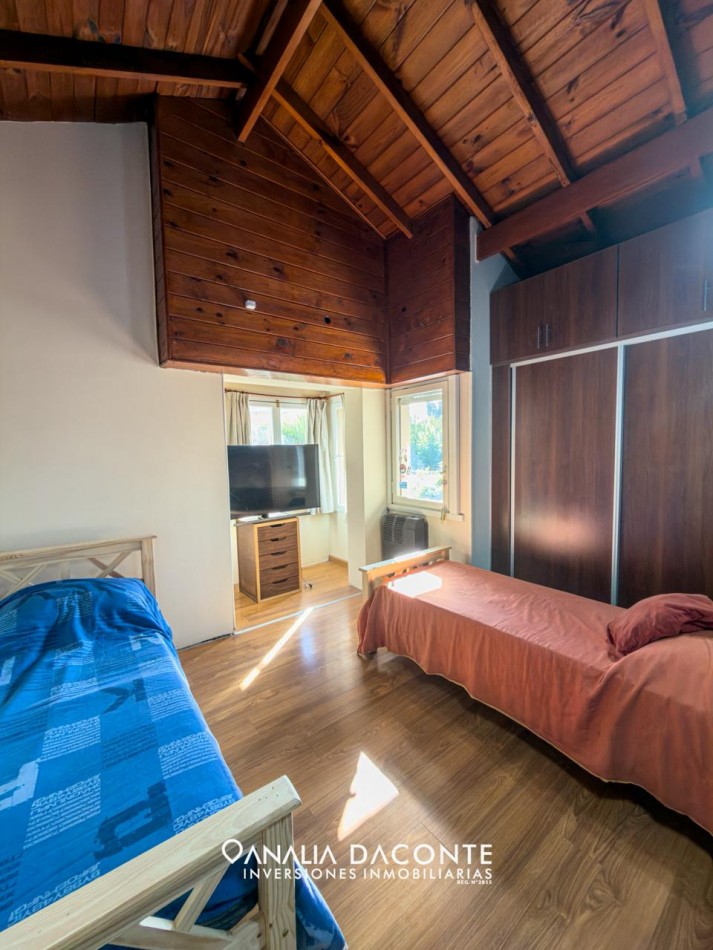 Exclusivo chalet 5 amb con piscina y gran parque en La Florida