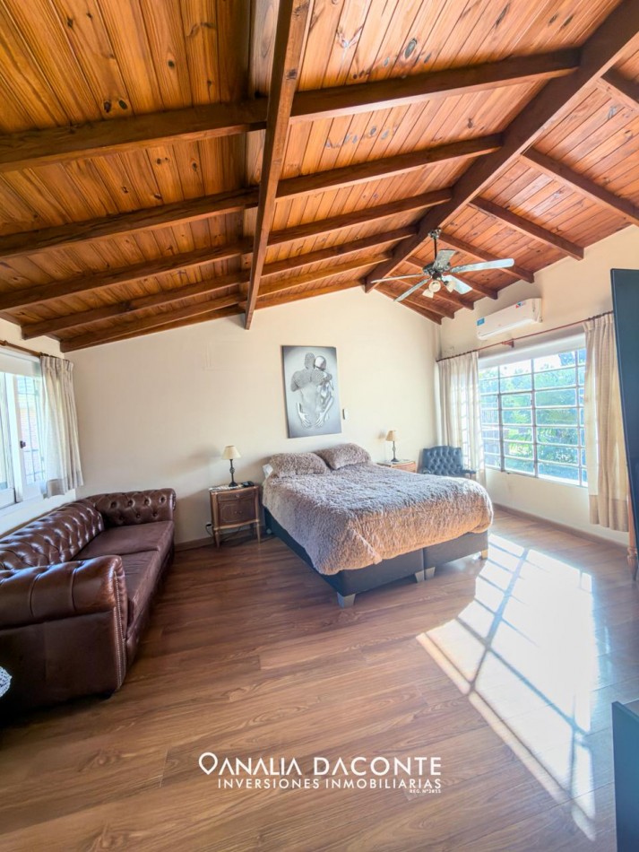 Exclusivo chalet 5 amb con piscina y gran parque en La Florida
