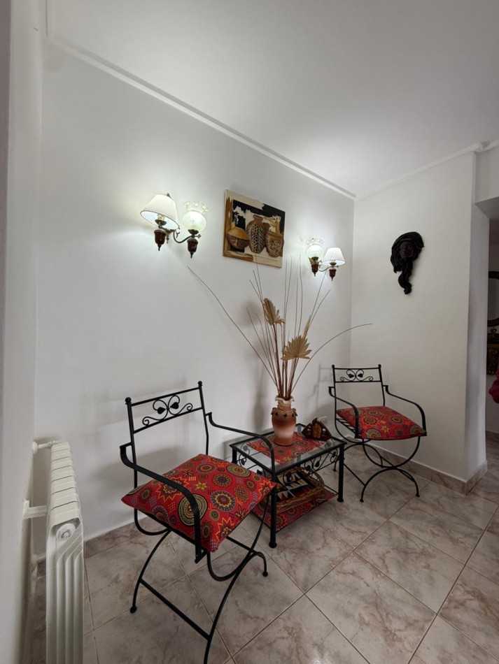 Depto 3 amb con gran terraza + dependencia y cochera. Plaza Colon