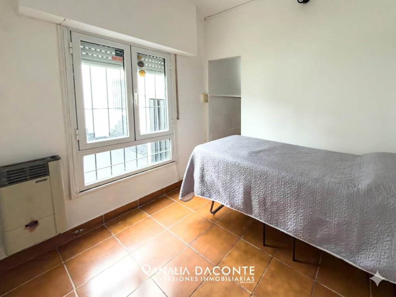 Impecable chalet sobre lote propio. Los Pinares
