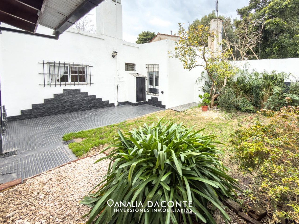 Impecable chalet sobre lote propio. Los Pinares
