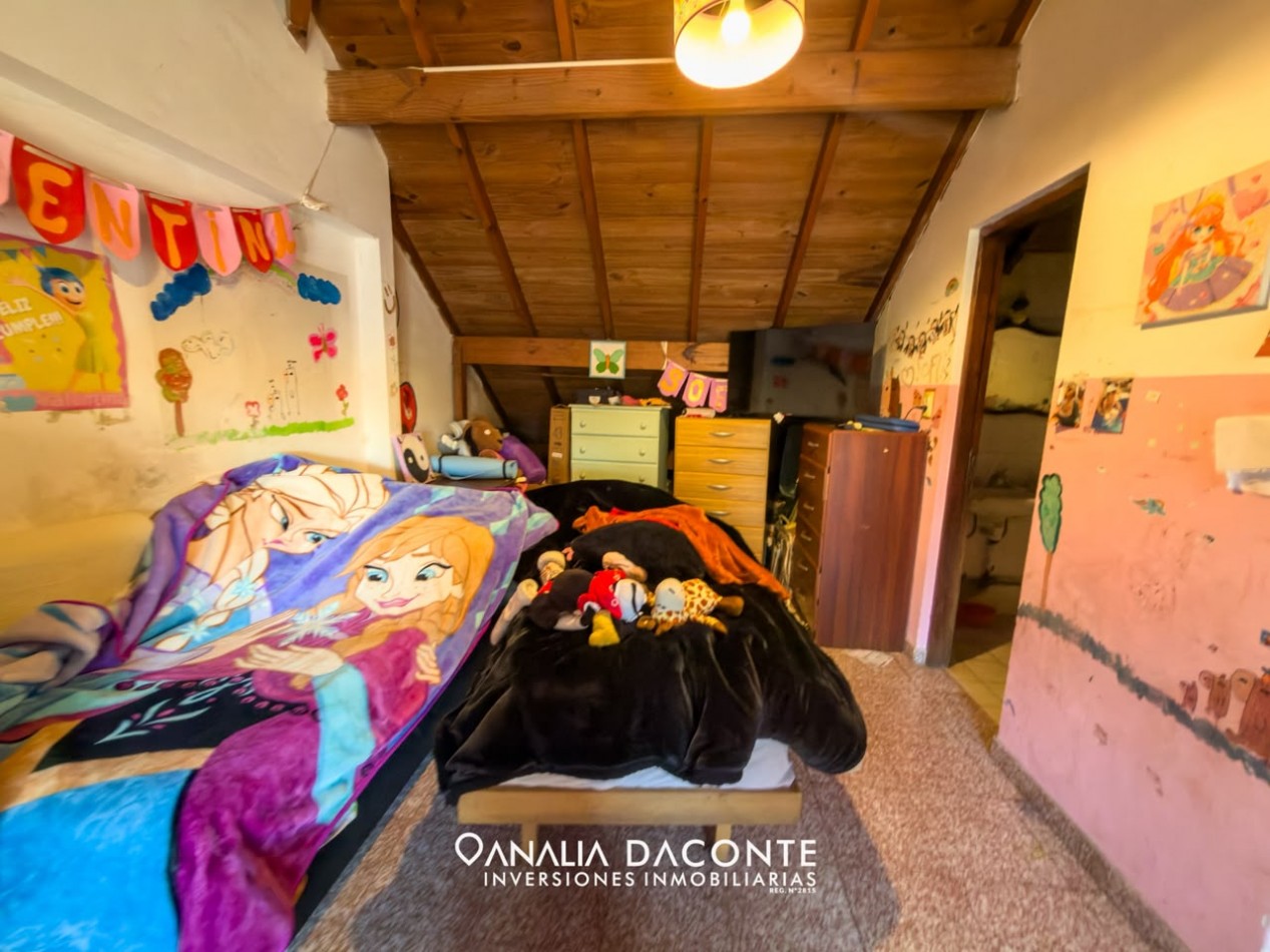 Chalet 5 amb con parque y cochera. Marcos Sastre al 2200