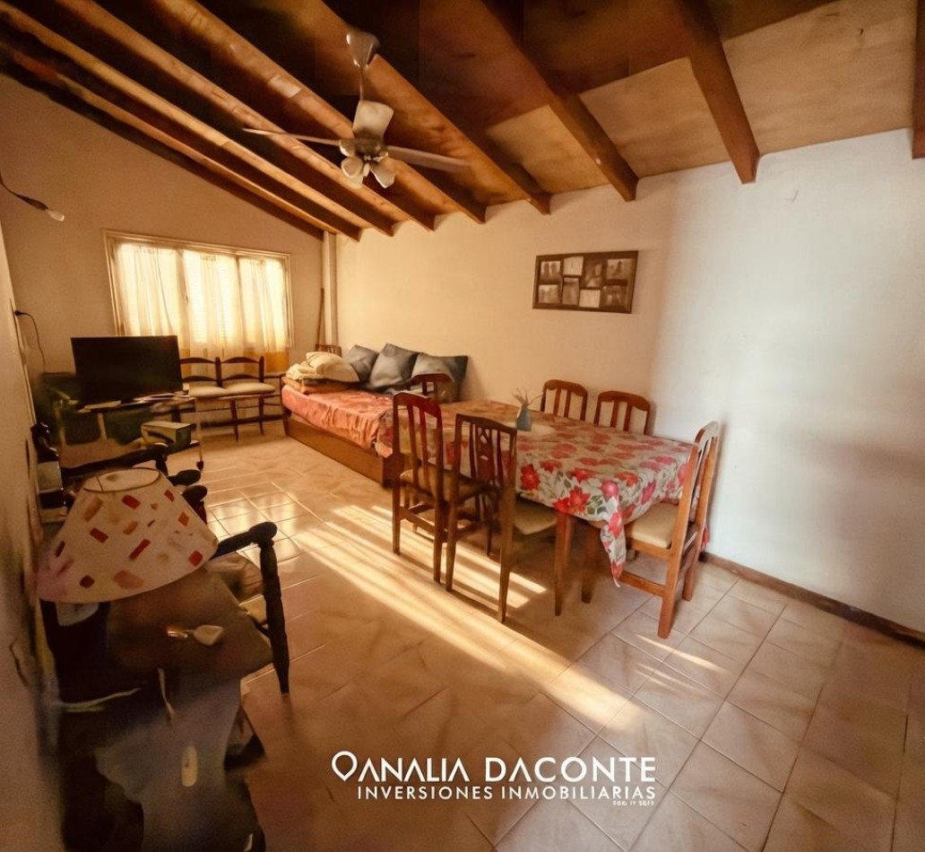 Casa 3 amb a reciclar con garage + depto