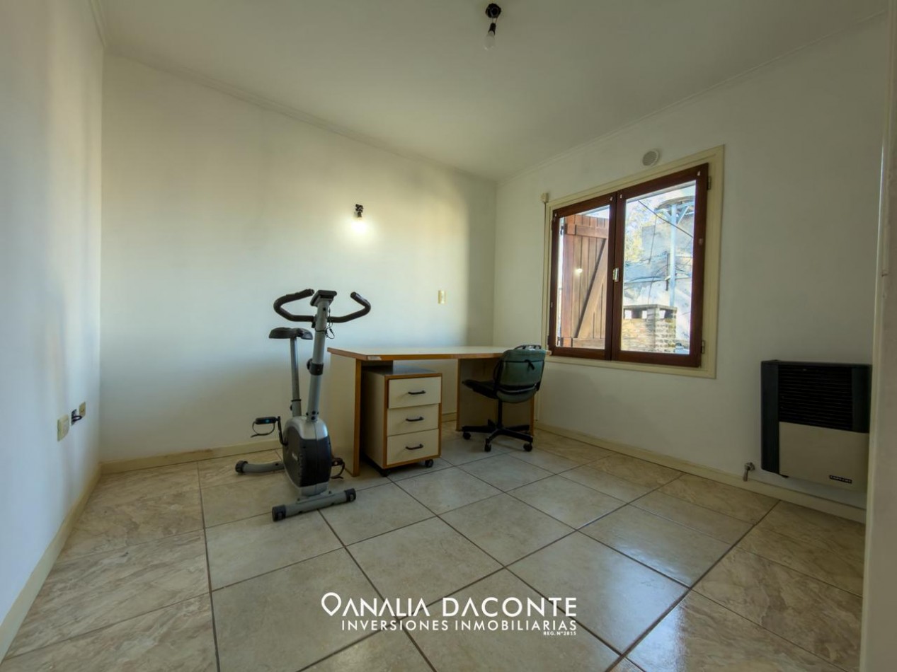 Moderno duplex 3 amb con garage. Jovellanos 1300