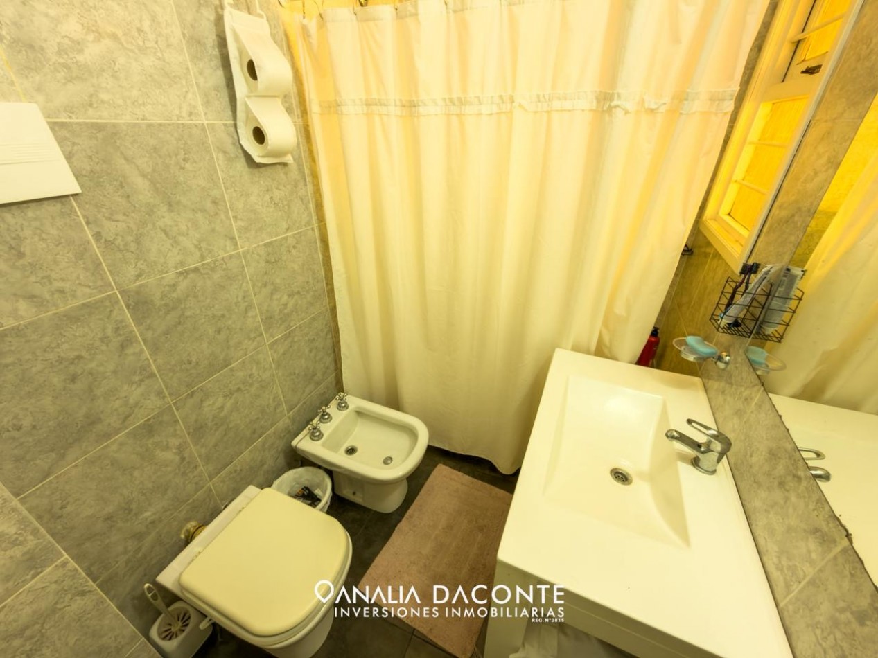 Solido chalet 4 amb + garage con dependencia. Tejedor al 1300