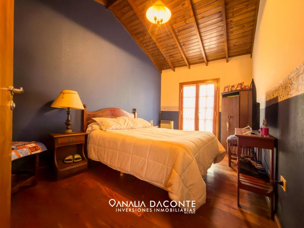 Amplio chalet 5 amb. Ituzaingo y Malvinas
