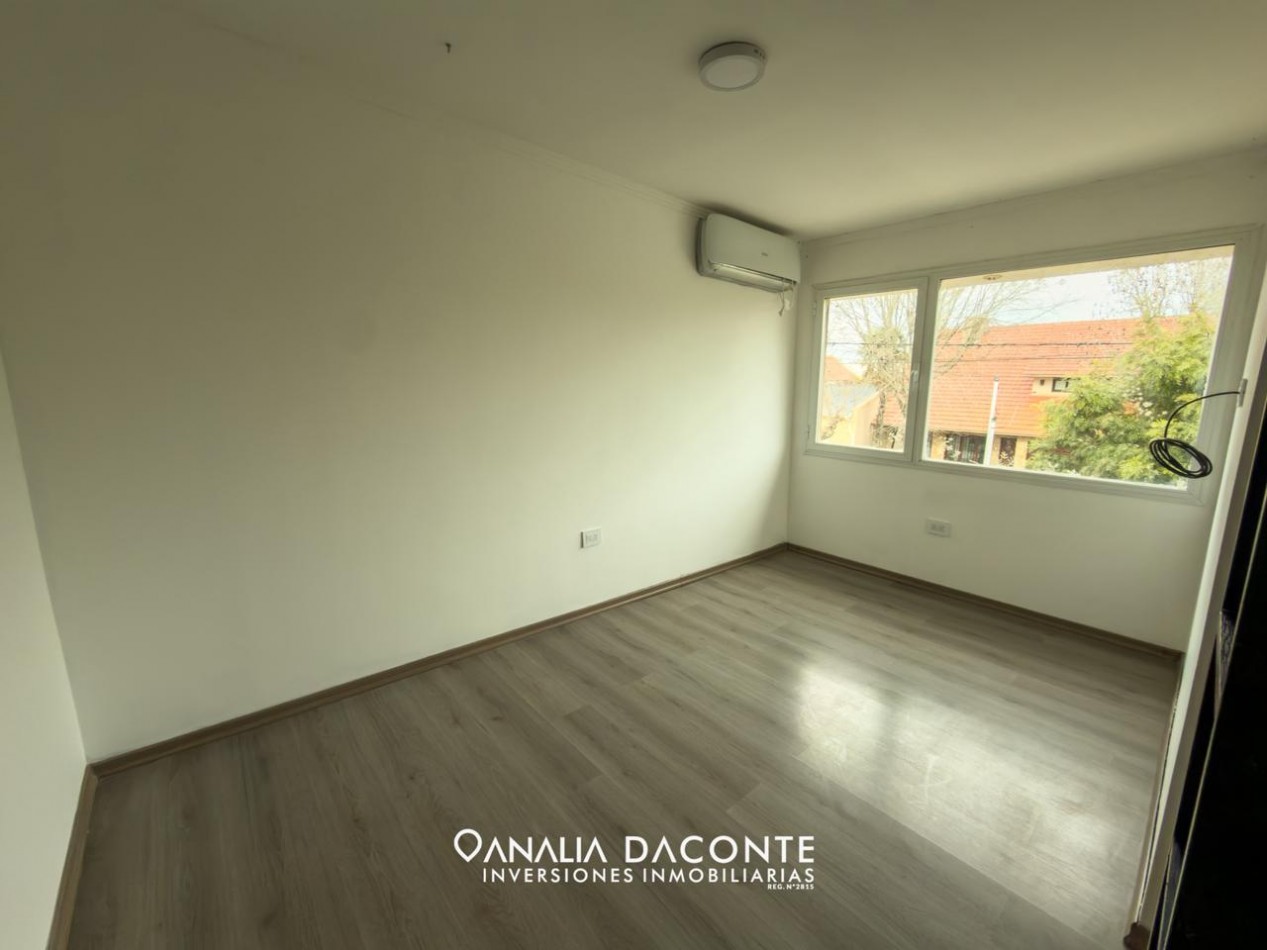 Moderno duplex 4 amb con jardin y quincho. Francia y Beruti