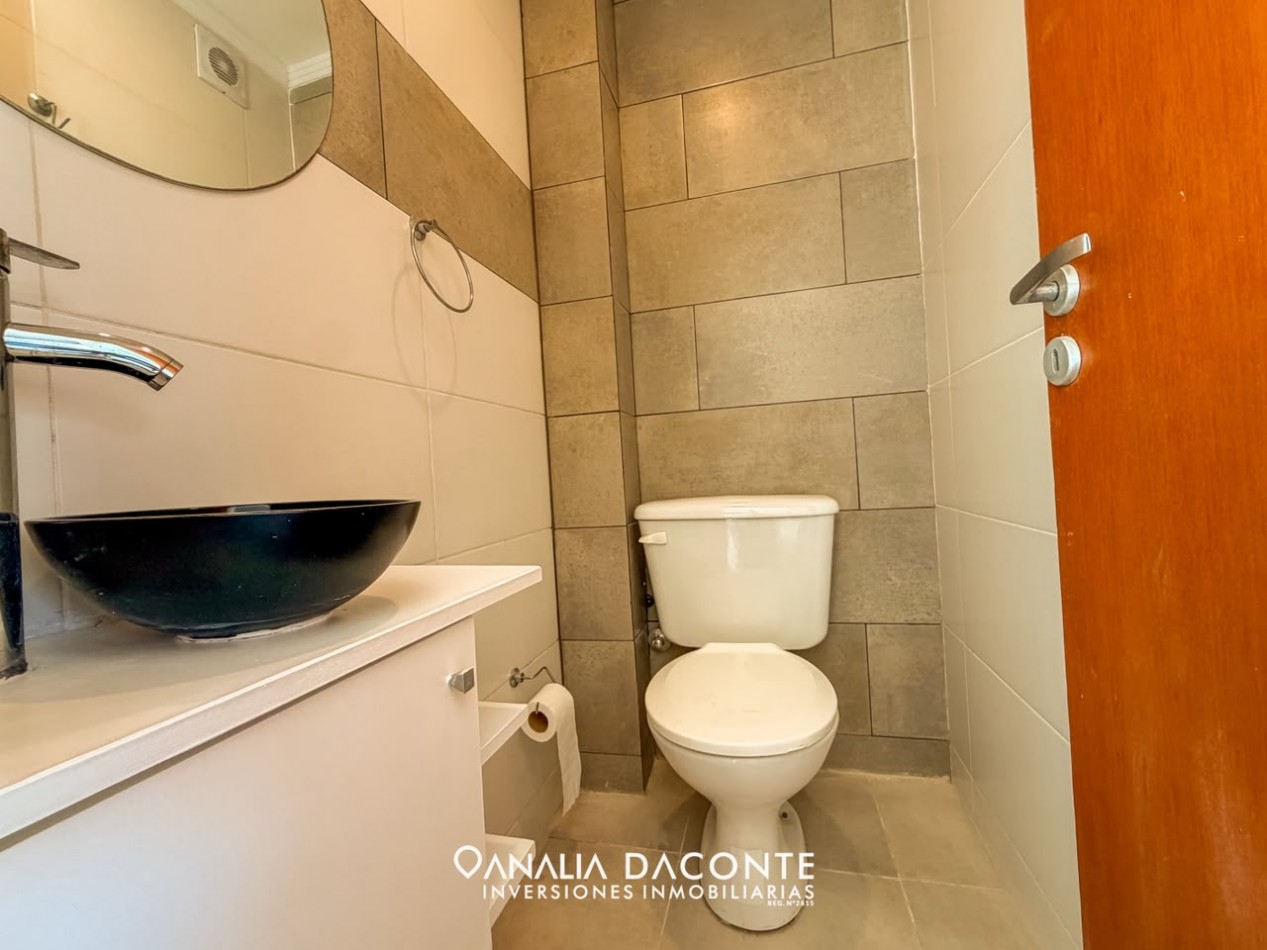 Moderno duplex 3 amb en lo mejor de Constitucion
