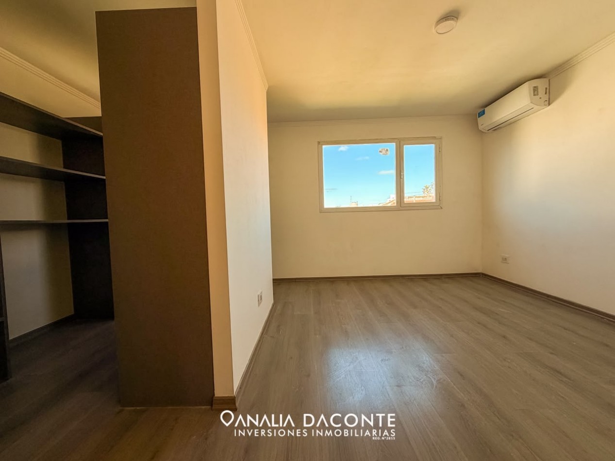 Moderno duplex 3 amb en lo mejor de Constitucion