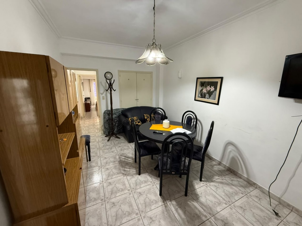  Depto 2 amb con balcon y vista lateral al mar