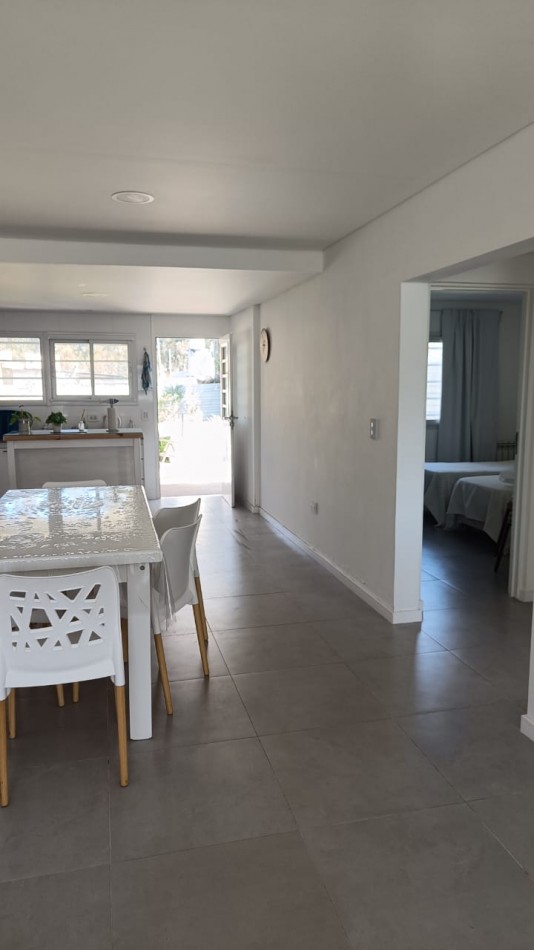 Moderna casa 3 amb en San Patricio con piscina, garage y terraza