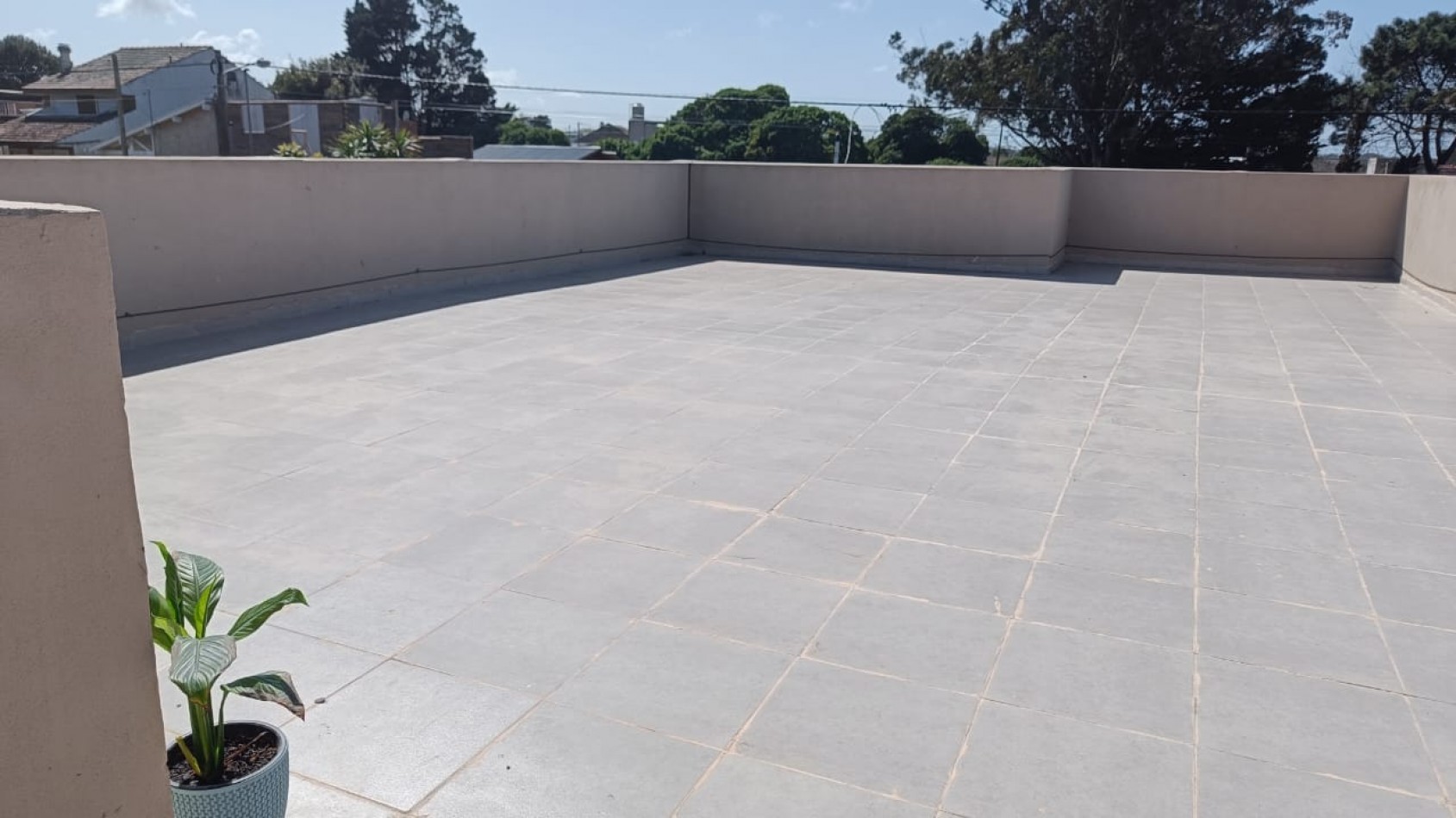 Moderna casa 3 amb en San Patricio con piscina, garage y terraza