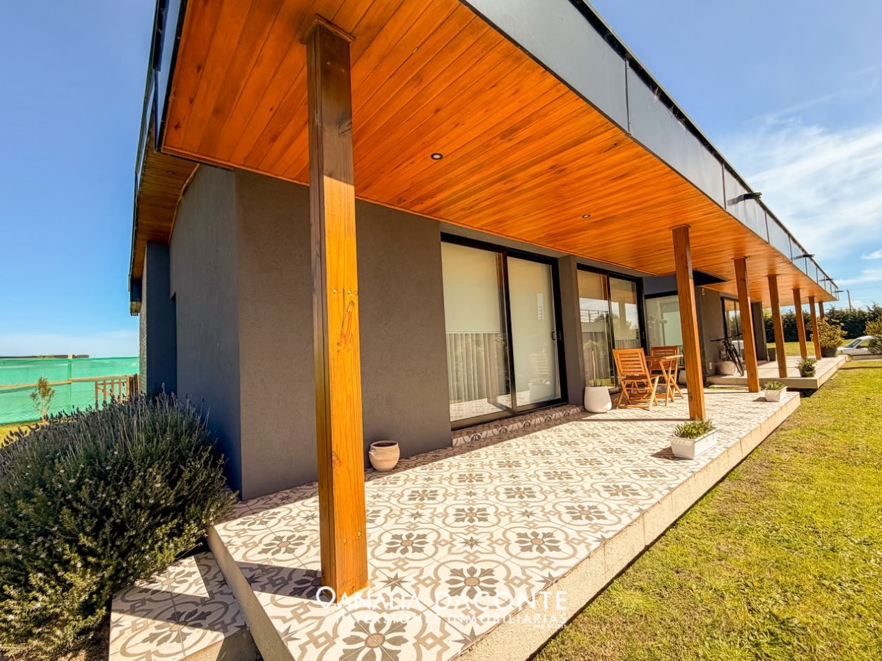 Casa 4 amb en planta baja en Developer Park