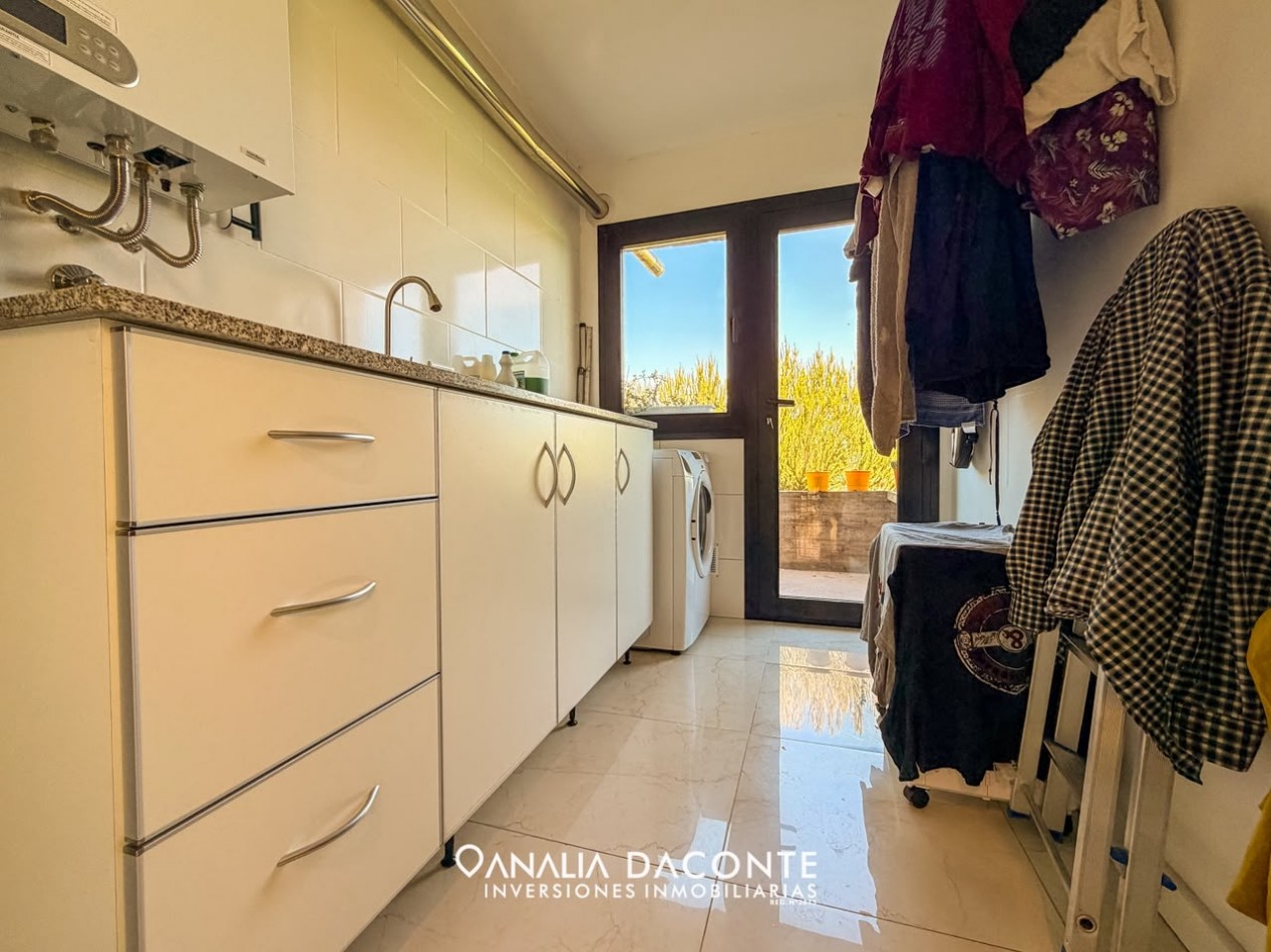Casa 4 amb en planta baja en Developer Park