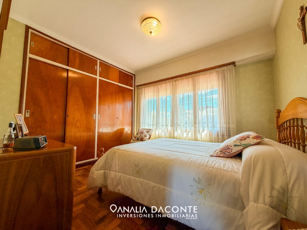 Gran chalet en esquina 4 amb en Los Pinares