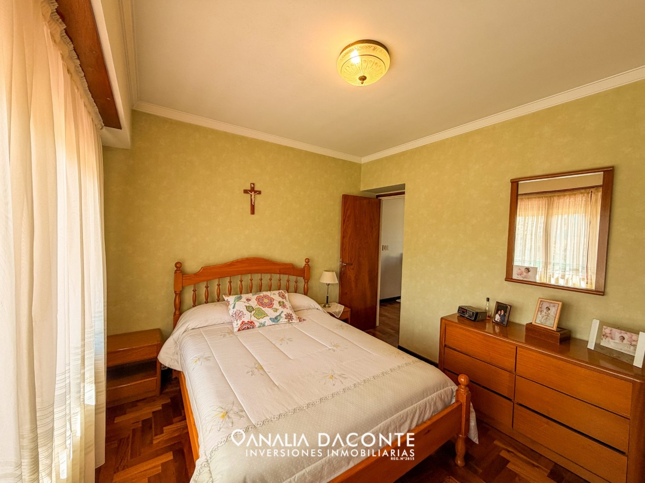 Gran chalet en esquina 4 amb en Los Pinares