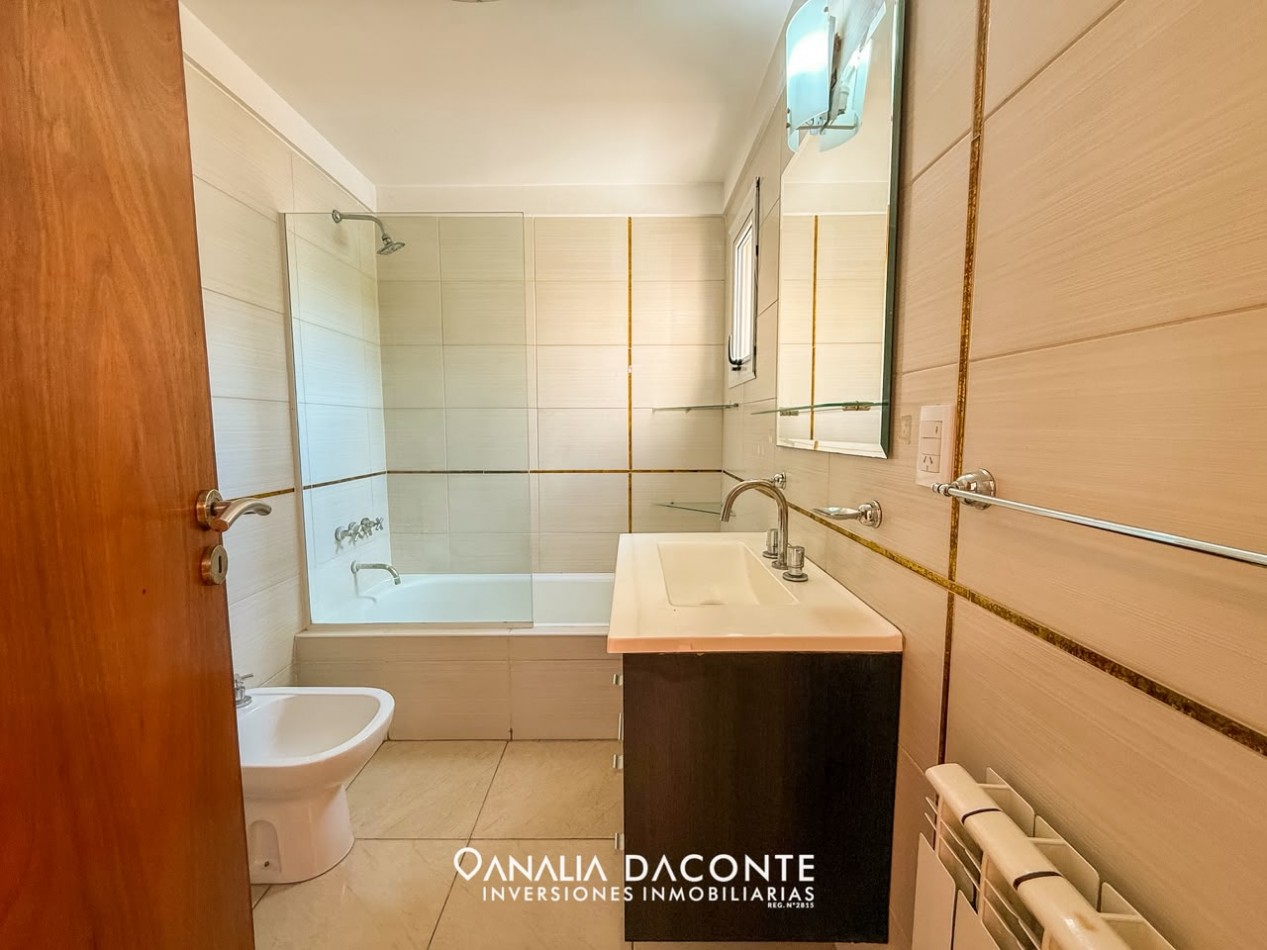 Moderno duplex 4 amb de categoria. Los Pinares