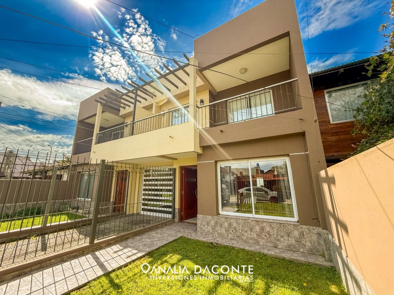 Moderno duplex 4 amb de categoria. Los Pinares