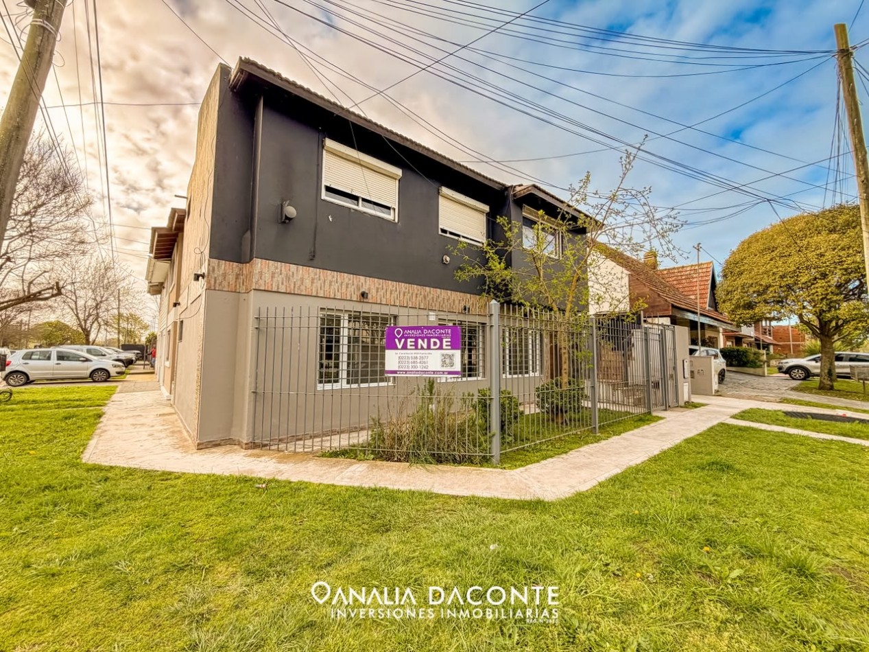 PH 2 amb en PB a la calle, reciclado con garage. Parque Luro